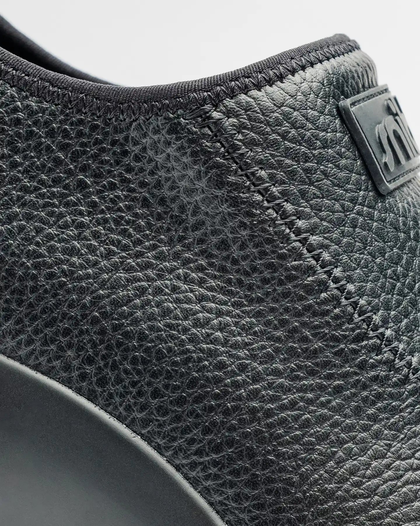 Spacecloud Premium Slip-On 2.0 - Eclipse Black