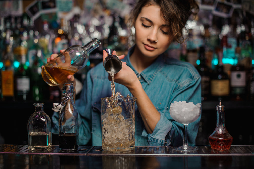 7 Bartender Tips for Success at Work | Snibbs